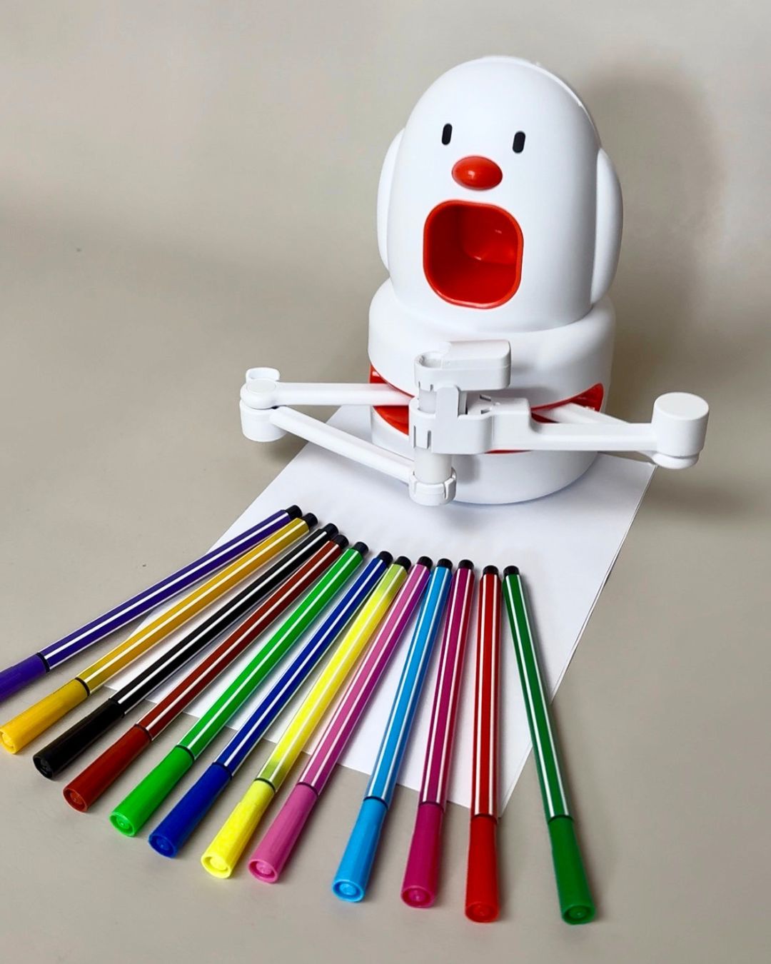 edu-robot i kredki